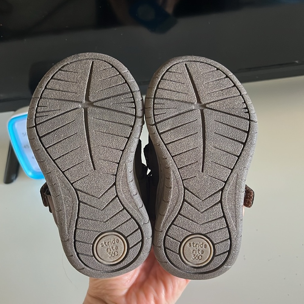 Stride Rite Sandals - Picture 3 of 6